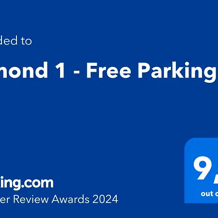 Almond 1 - Free Parking *