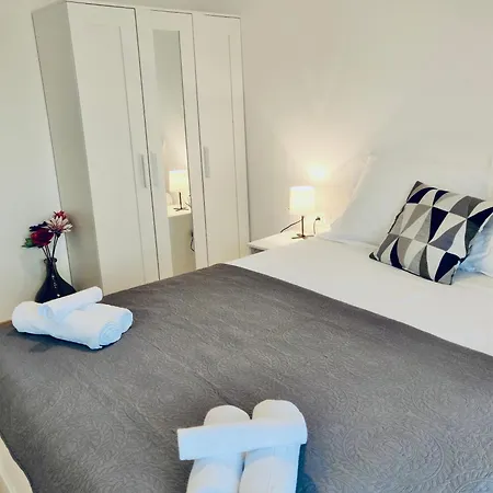 Almond 1 - Free Parking Appartement